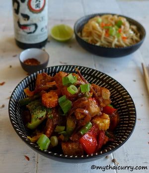 Thai Tofu stir fry serving presentation